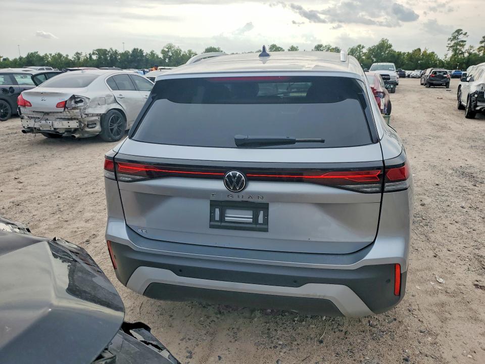 Снимка 6 от търг – 2026 VOLKSWAGEN TIGUAN с VIN 3VVFR7RM9TM099855