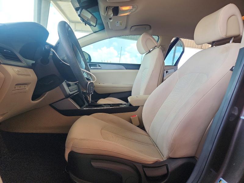 Photo 7 from auction – 2017 HYUNDAI SONATA with VIN 5NPE24AF8HH506216