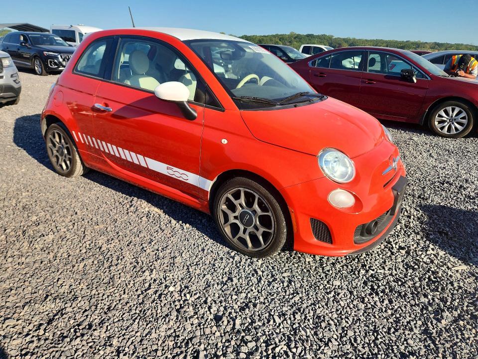 Фото 4 с аукциона – 2018 FIAT 500 с VIN 3C3CFFKH1JT377754