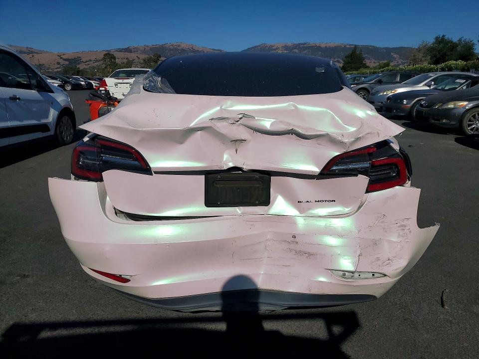 صورة رقم 6 من المزاد - 2022 TESLA MODEL 3 مع VIN 5YJ3E1EB8NF361743