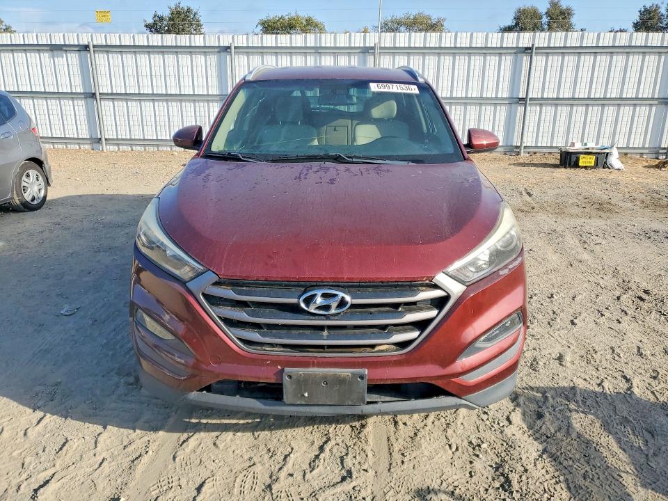 Photo 5 from auction – 2016 HYUNDAI TUCSON with VIN KM8J3CA44GU126827