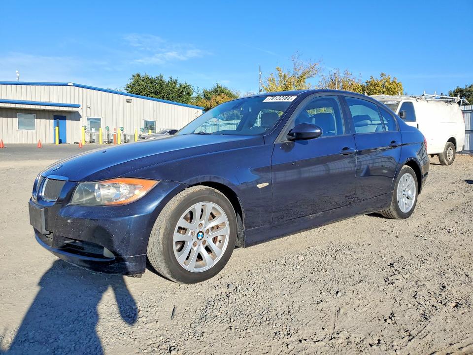 BMW 325 2006 with VIN WBAVB13566PT01186 - Photo from auction