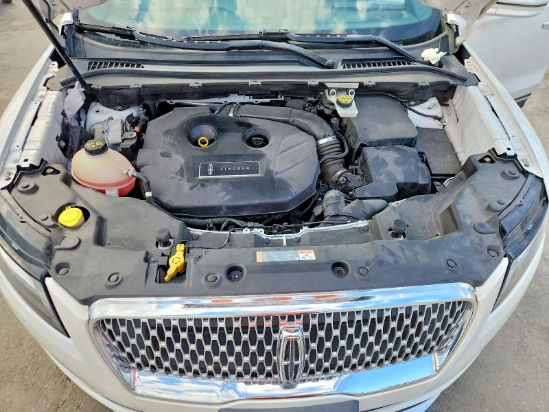 Zdjęcie 12 z aukcji – 2019 LINCOLN MKC z VIN 5LMCJ3D94KUL51695