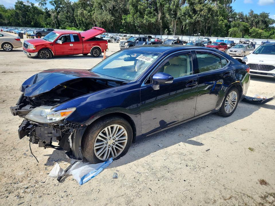 LEXUS ES 2015 con VIN JTHBK1GG0F2190647 - Foto de la subasta