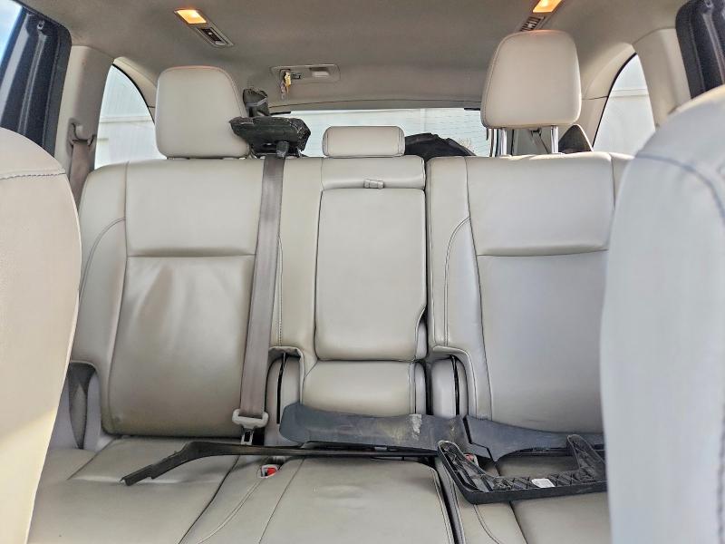 Снимка 10 от търг – 2016 TOYOTA HIGHLANDER с VIN 5TDJKRFH9GS285434