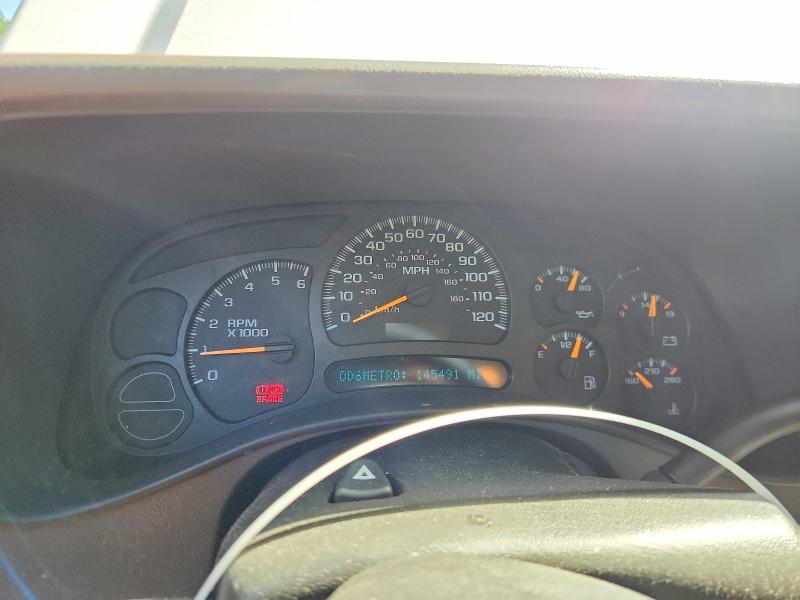 Photo 9 from auction – 2005 CHEVROLET AVALANCHE with VIN 3GNEC12Z55G119428