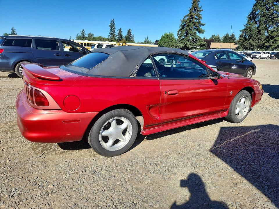 Photo 3 from auction – 1998 FORD MUSTANG with VIN 1FAFP4446WF216683