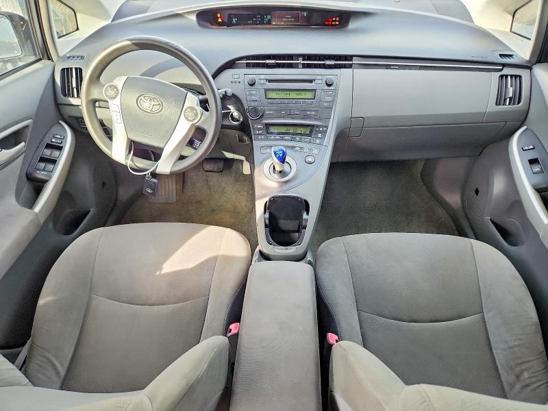 Photo 8 from auction – 2011 TOYOTA PRIUS with VIN JTDKN3DU8B1417064