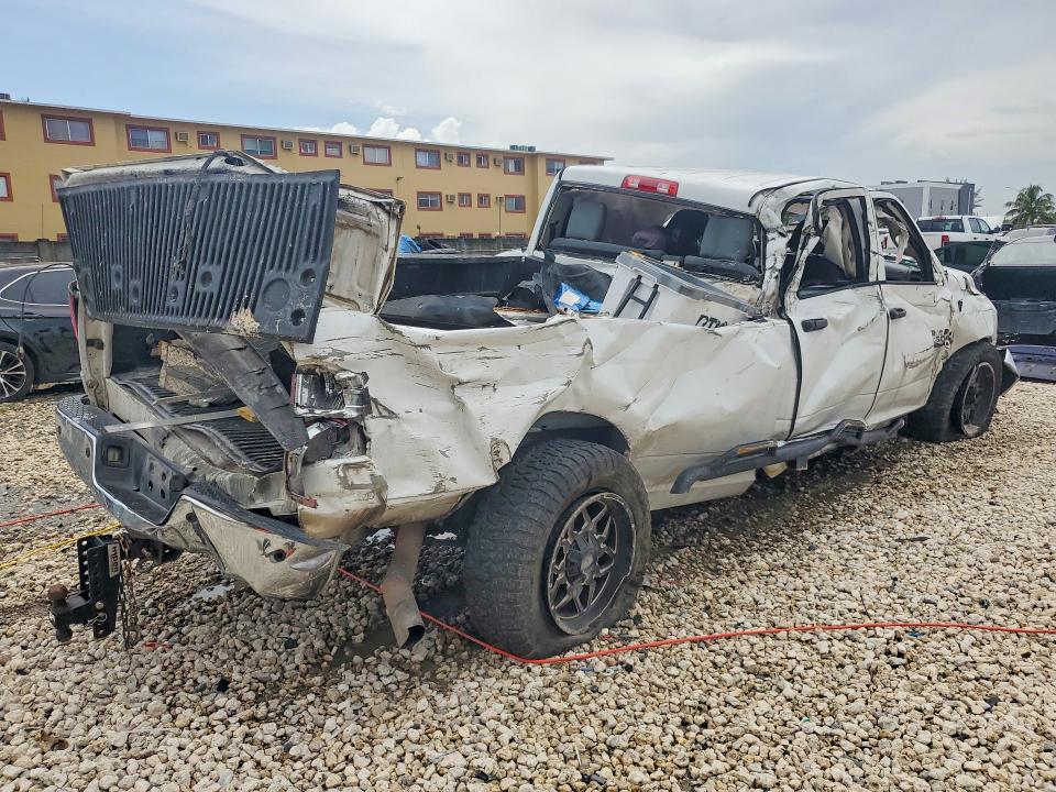 Photo 3 from auction – 2014 RAM 2500 with VIN 3C6UR5HL5EG214219