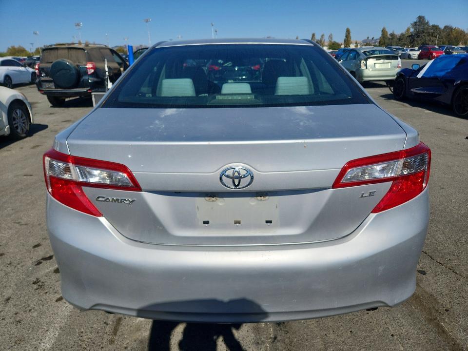 Снимка 6 от търг – 2014 TOYOTA CAMRY с VIN 4T1BF1FK5EU405952