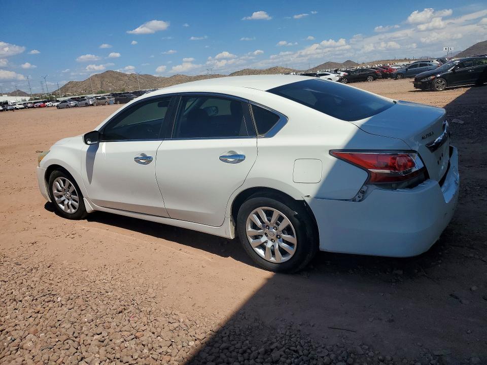 Photo 2 from auction – 2015 NISSAN ALTIMA with VIN 1N4AL3AP7FC286631