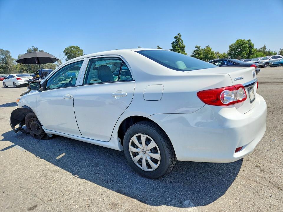 Снимка 2 от търг – 2012 TOYOTA COROLLA с VIN 5YFBU4EEXCP034109