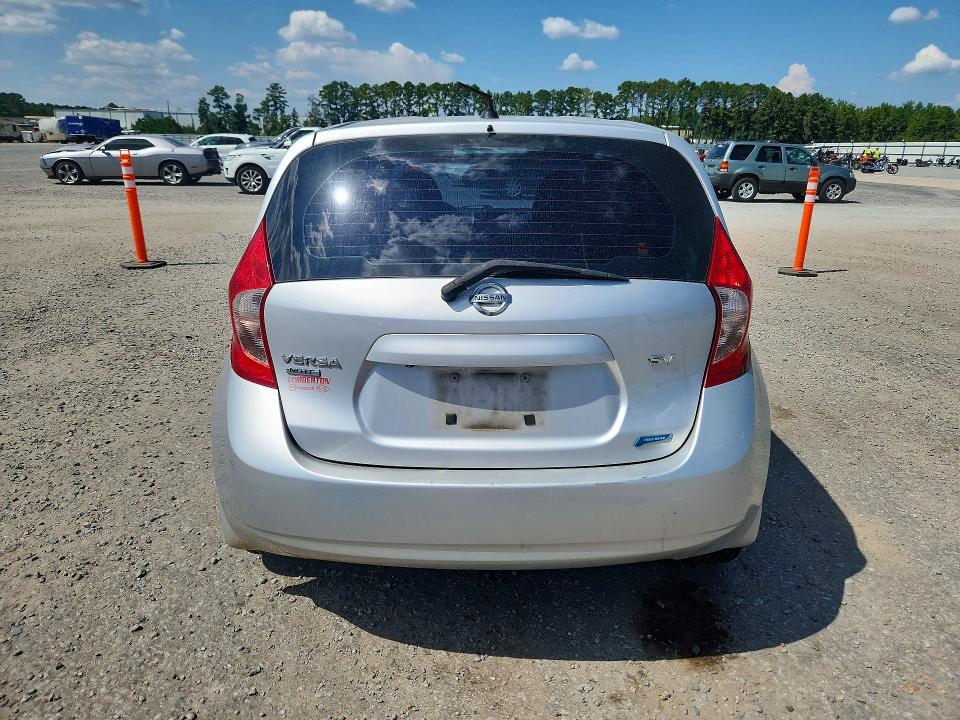 Снимка 6 от търг – 2016 NISSAN VERSA NOTE с VIN 3N1CE2CP5GL392329