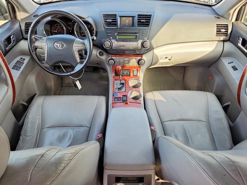 صورة رقم 8 من المزاد - 2009 TOYOTA HIGHLANDER مع VIN JTEES42A292139671