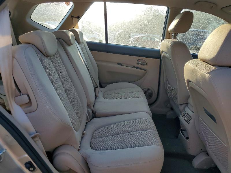 Photo 10 from auction – 2008 KIA RONDO with VIN KNAFG526X87129299