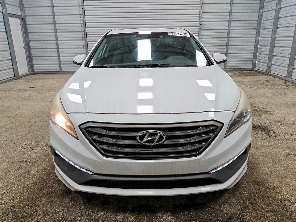Photo 5 from auction – 2016 HYUNDAI SONATA with VIN 5NPE34AF9GH399592