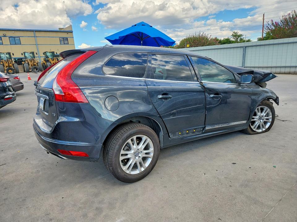 Фото 3 с аукциона – 2015 VOLVO XC60 с VIN YV426MDB2F2586995