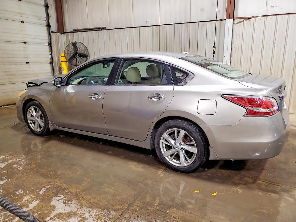 Photo 2 from auction – 2015 NISSAN ALTIMA with VIN 1N4AL3AP3FC105010