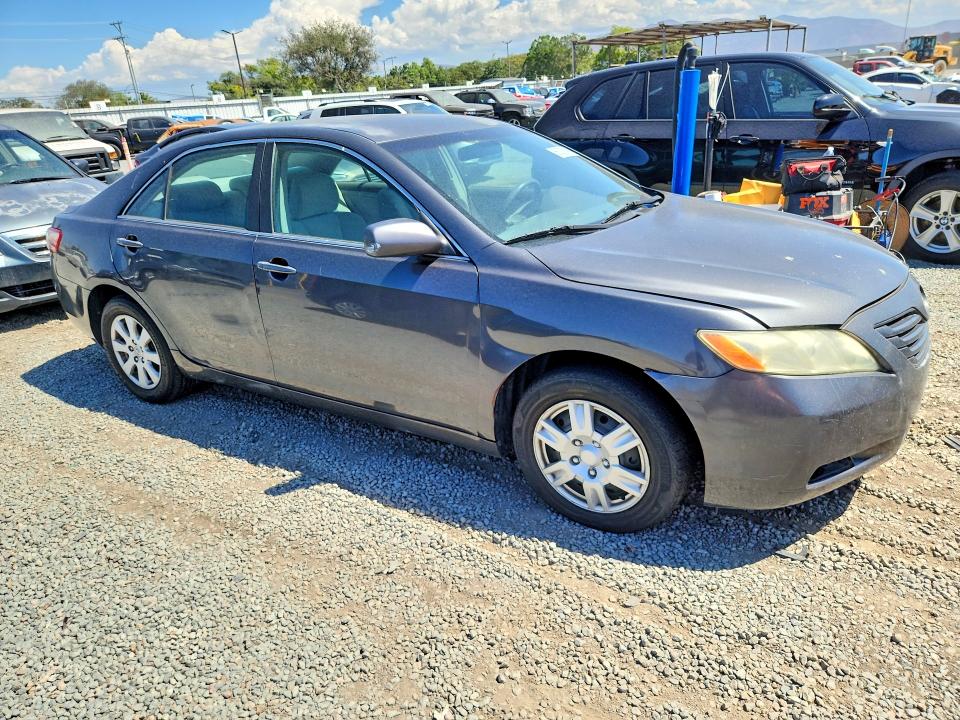 Photo 4 from auction – 2007 TOYOTA CAMRY with VIN 4T1BE46K47U673690
