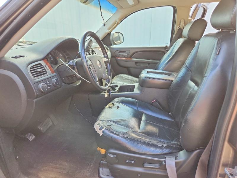 Снимка 7 от търг – 2011 GMC YUKON с VIN 1GKS2AE00BR128503