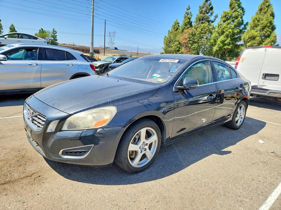 VOLVO S60 2013 con VIN YV1612FS5D2182021 - Foto de la subasta