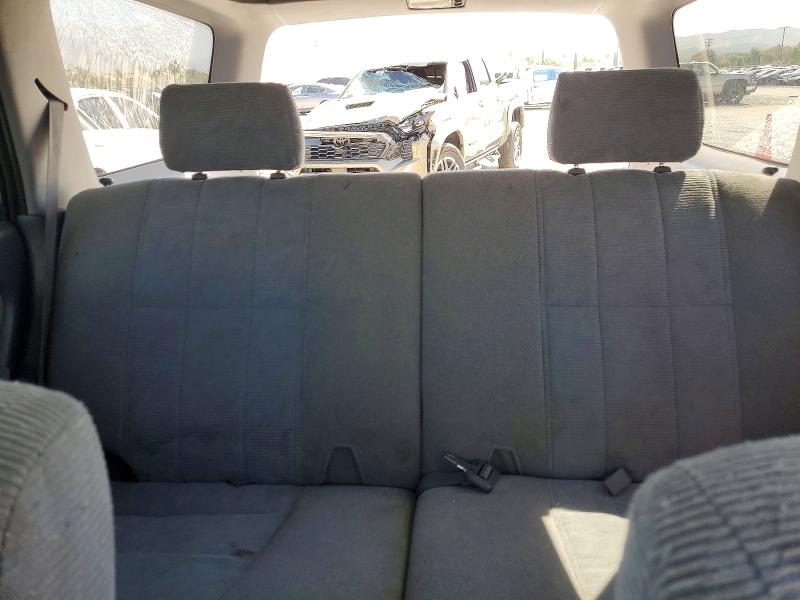 Фото 10 с аукциона – 2000 TOYOTA 4RUNNER с VIN JT3GN86R5Y0136404