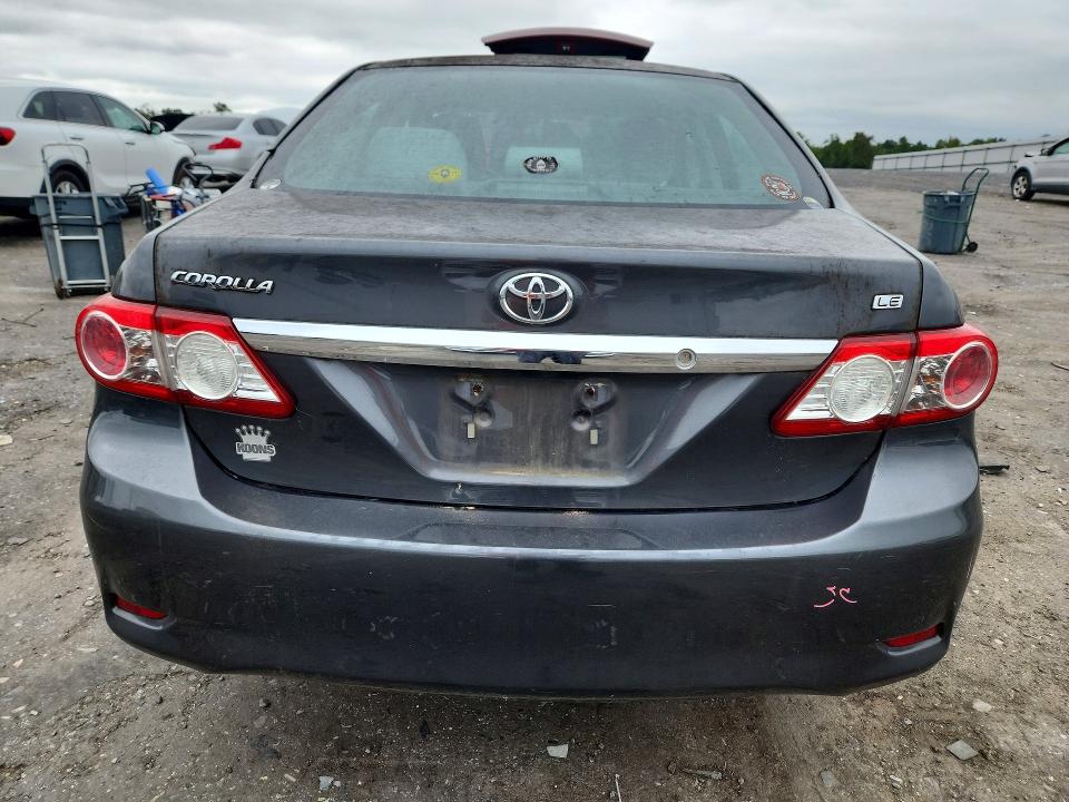 Снимка 6 от търг – 2013 TOYOTA COROLLA с VIN 2T1BU4EE2DC061547