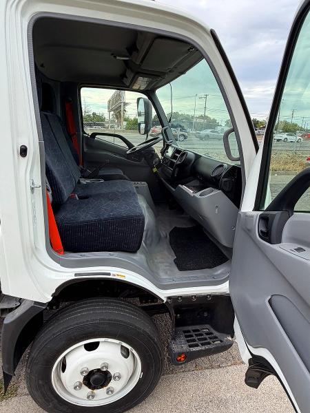 Photo 5 from auction – 2020 HINO 195 with VIN JHHSDM2H0LK012775