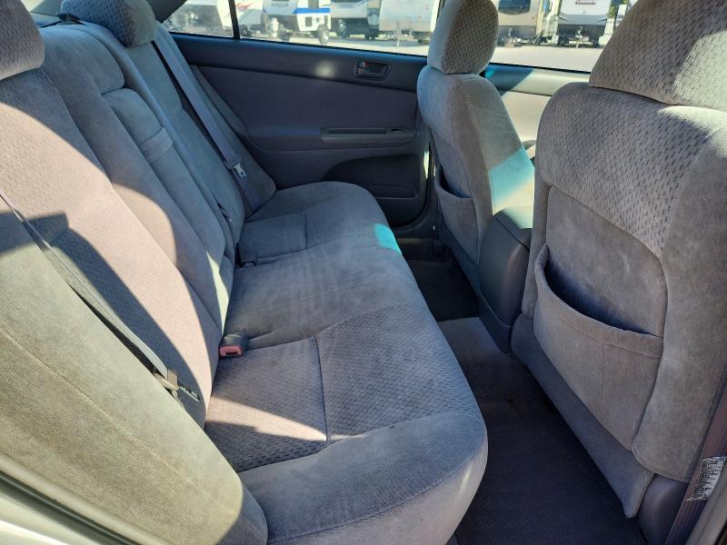 Photo 10 from auction – 2004 TOYOTA CAMRY with VIN 4T1BE32K44U366242