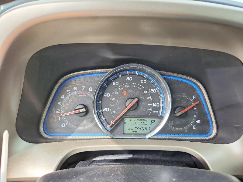Снимка 9 от търг – 2015 TOYOTA RAV4 с VIN 2T3DFREV7FW284952