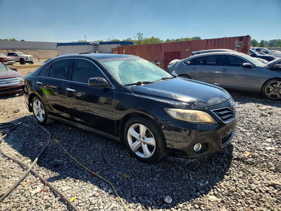 Снимка 4 от търг – 2011 TOYOTA CAMRY с VIN 4T1BF3EK4BU665588