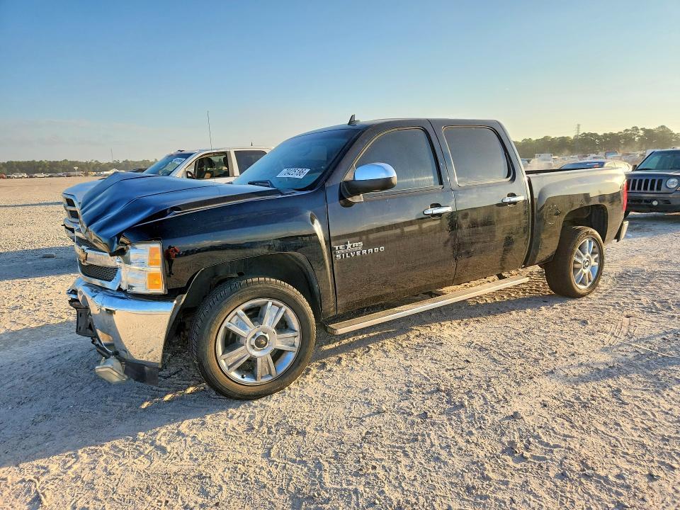 CHEVROLET SILVERADO 2012 with VIN 3GCPCSE05CG303706 - Photo from auction