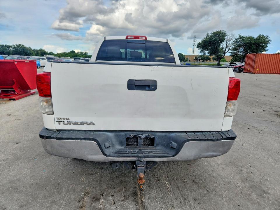 Photo 6 from auction – 2010 TOYOTA TUNDRA with VIN 5TFRY5F15AX085407