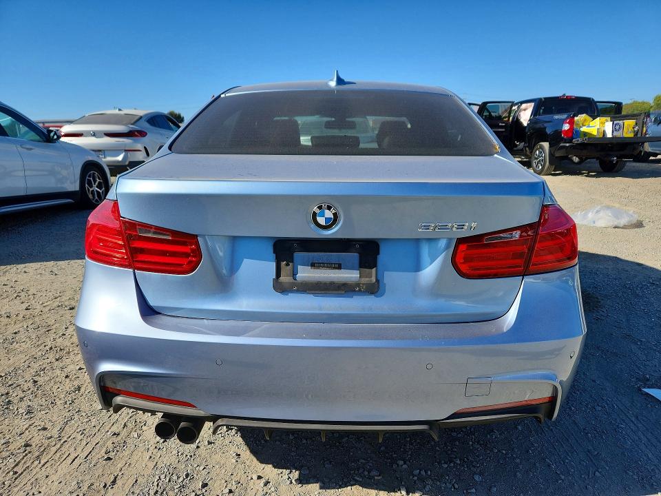Photo 6 from auction – 2012 BMW 328 with VIN WBA3A5C57CF344776