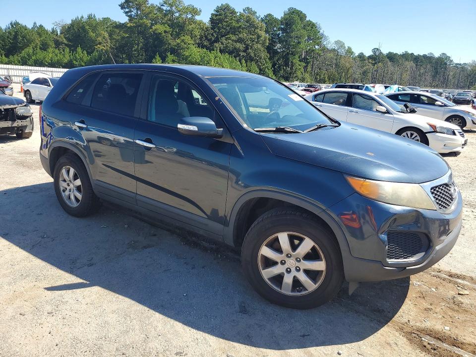صورة رقم 4 من المزاد - 2011 KIA SORENTO مع VIN 5XYKT3A14BG107087
