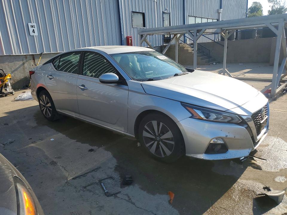 Снимка 4 от търг – 2019 NISSAN ALTIMA с VIN 1N4BL4EV5KC235514