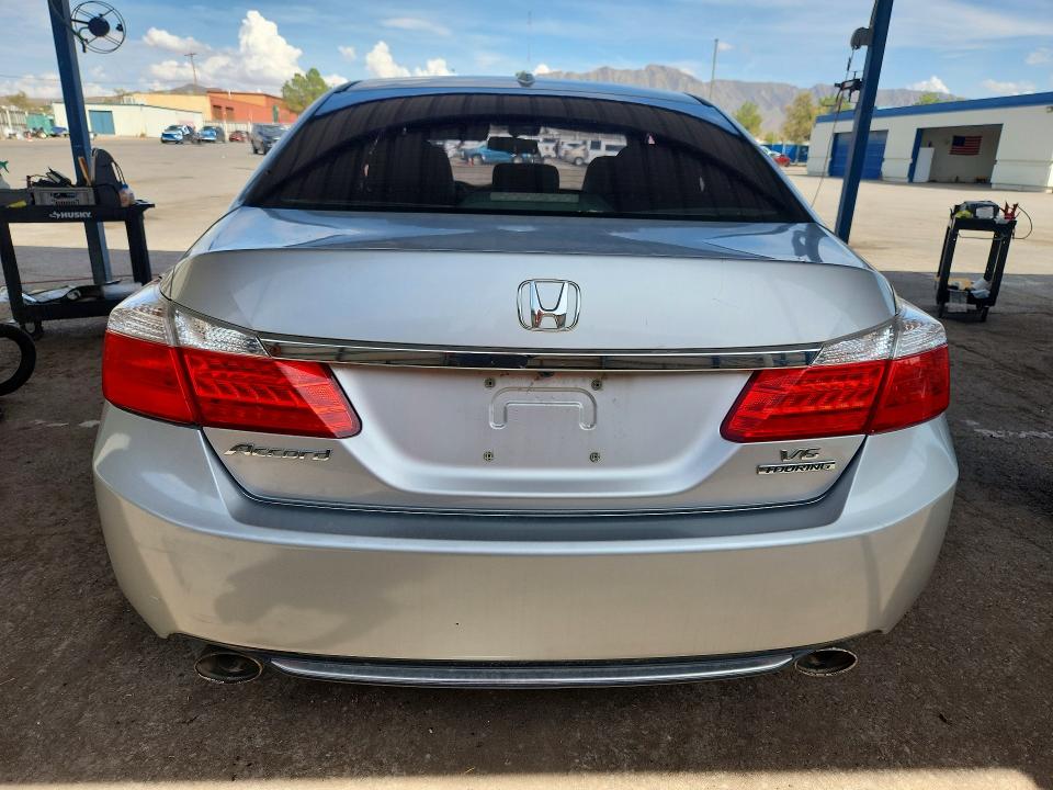 Photo 6 from auction – 2013 HONDA ACCORD with VIN 1HGCR3F92DA023579