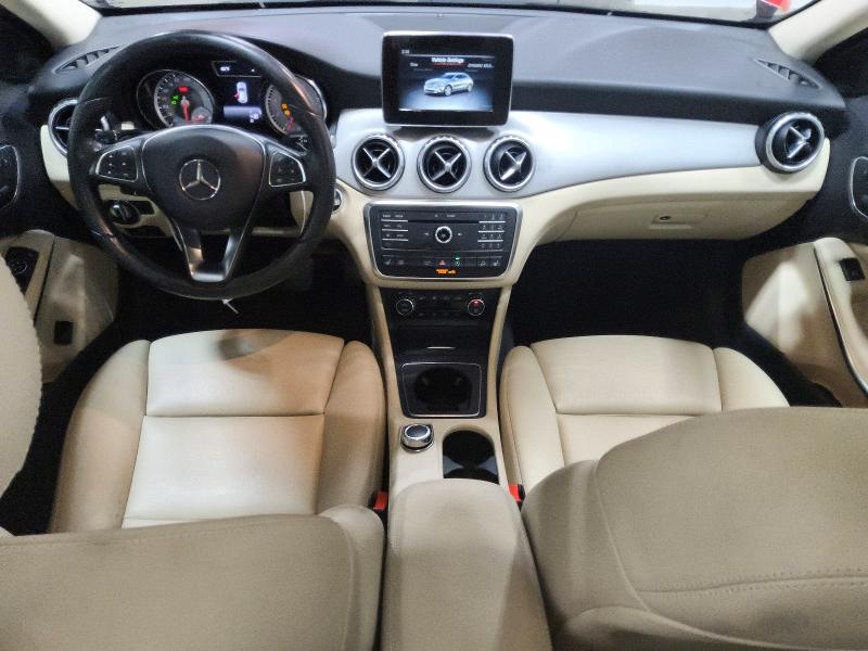 Снимка 8 от търг – 2017 MERCEDES-BENZ GLA с VIN WDCTG4GB0HJ360537