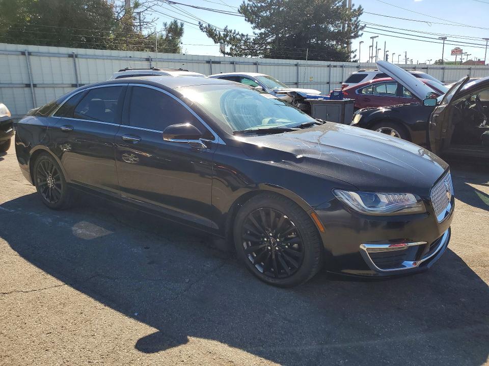 Photo 4 from auction – 2020 LINCOLN MKZ with VIN 3LN6L5A90LR620424