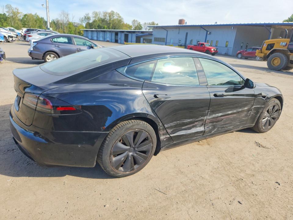 صورة رقم 3 من المزاد - 2022 TESLA MODEL S مع VIN 5YJSA1E53NF490233