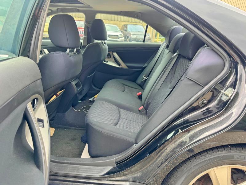 Photo 6 from auction – 2011 TOYOTA CAMRY with VIN 4T1BF3EK6BU676334