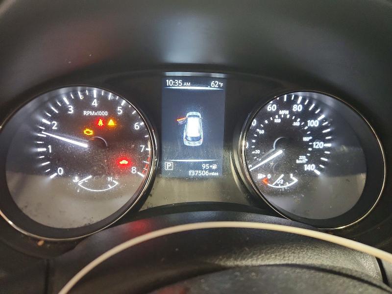 Photo 9 from auction – 2017 NISSAN ROGUE with VIN 5N1AT2MV9HC749057