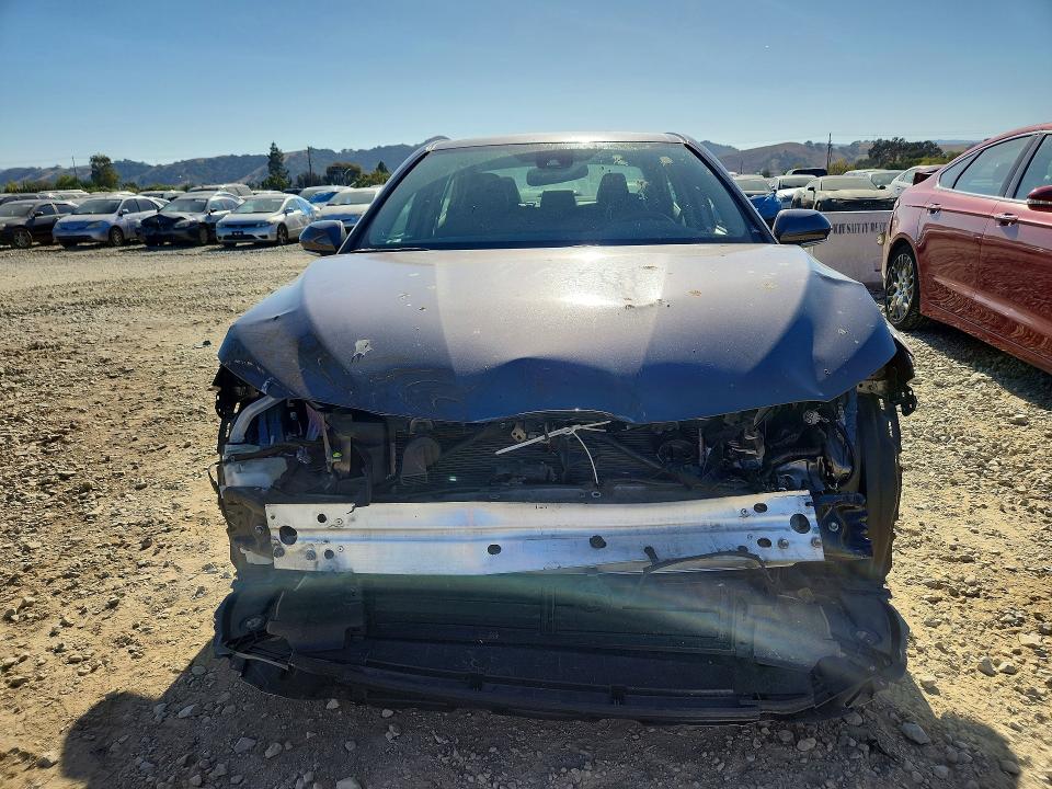 Photo 5 from auction – 2024 TOYOTA CAMRY with VIN 4T1F31AK1RU626147