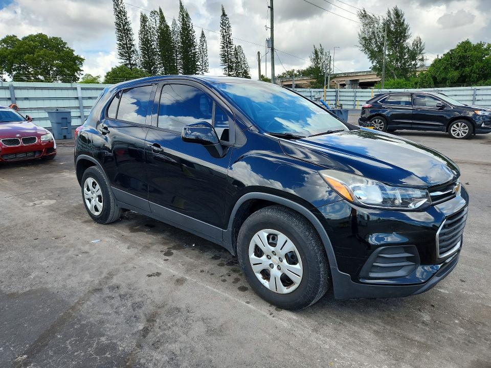 Foto 4 de la subasta – 2019 CHEVROLET TRAX con VIN 3GNCJKSB9KL154627