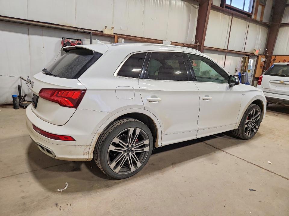 صورة رقم 3 من المزاد - 2018 AUDI SQ5 مع VIN WA1C4AFY9J2021644