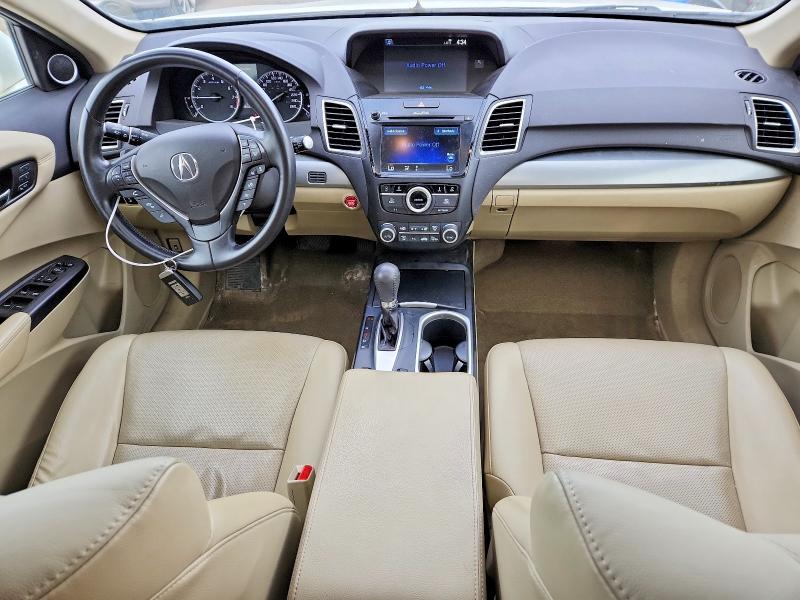 Foto 8 de la subasta – 2017 ACURA RDX con VIN 5J8TB4H70HL809137