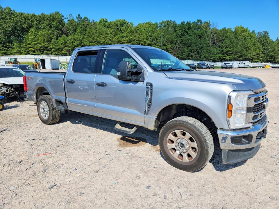 Foto 4 de la subasta – 2024 FORD F250 con VIN 1FT7W2BA9REE53953
