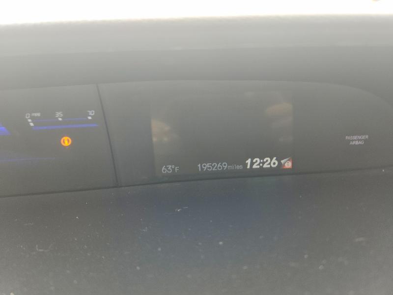 Снимка 9 от търг – 2015 HONDA CIVIC с VIN 19XFB2F84FE248586