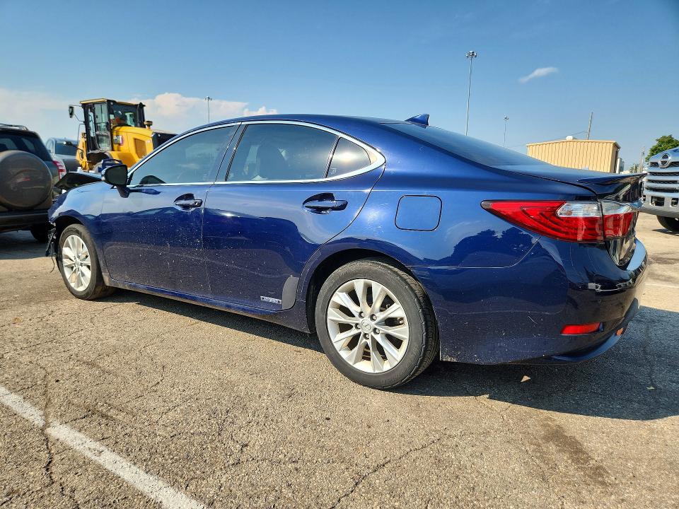 Фото 2 с аукциона – 2015 LEXUS ES с VIN JTHBW1GG6F2093330