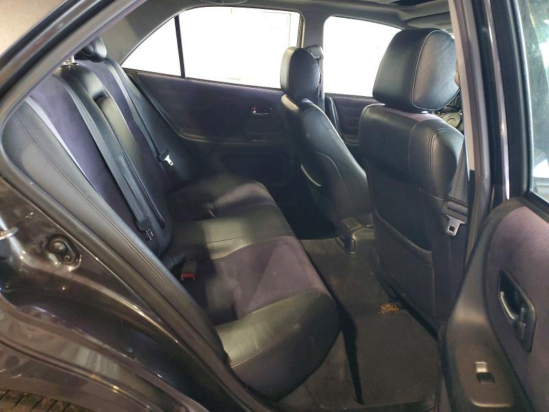Zdjęcie 10 z aukcji – 2001 LEXUS IS z VIN JTHBD182010006034